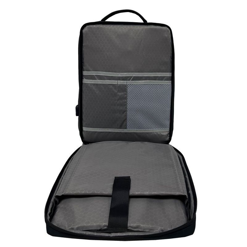 Tracker Hard Shell